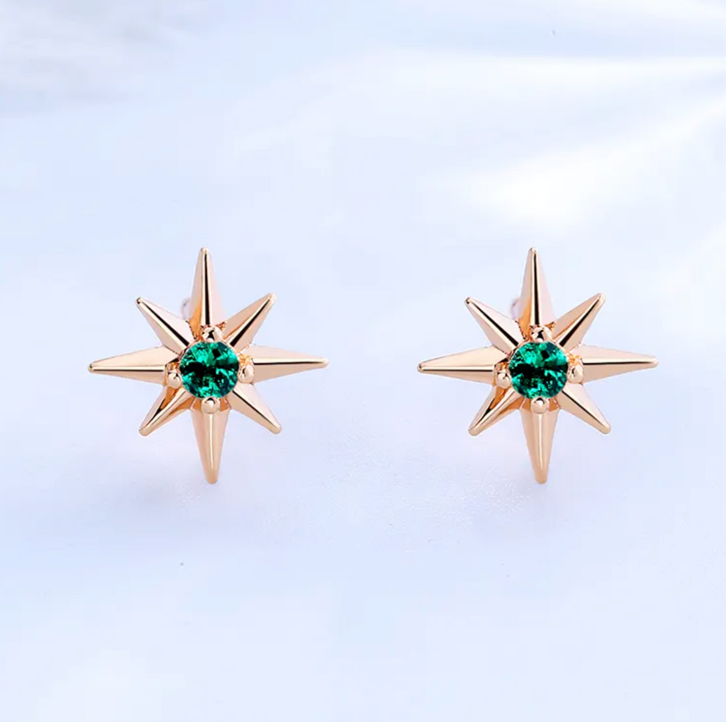 Dames oorbellen - Ster oorbellen - goldplated Zirkonia