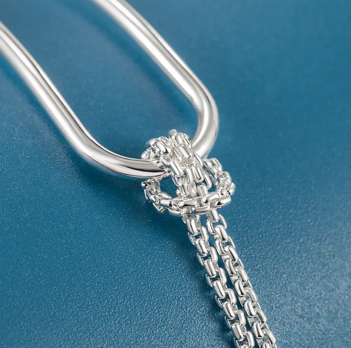 Bangle armband - zilverkleurige armband - Liefs Jade