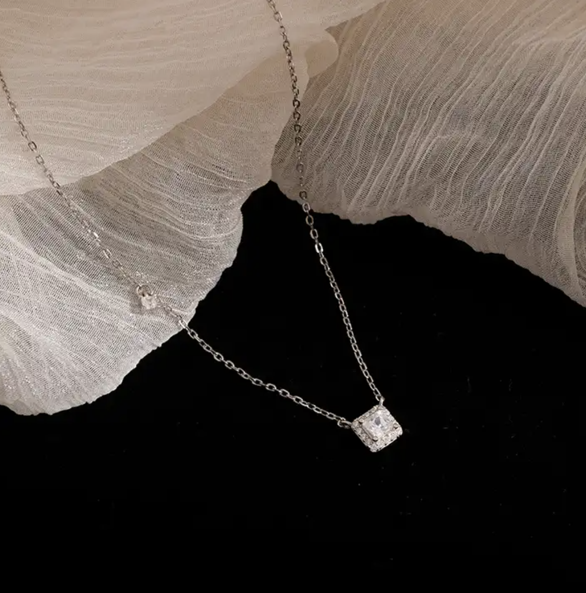 Zirkonia ketting - zilverkleurige dams ketting - Liefs Jade
