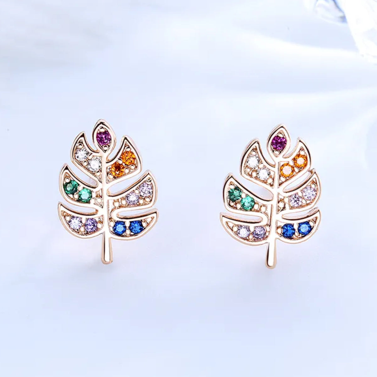 Dames oorbellen – Zirkonia oorbellen – Blad oorbellen