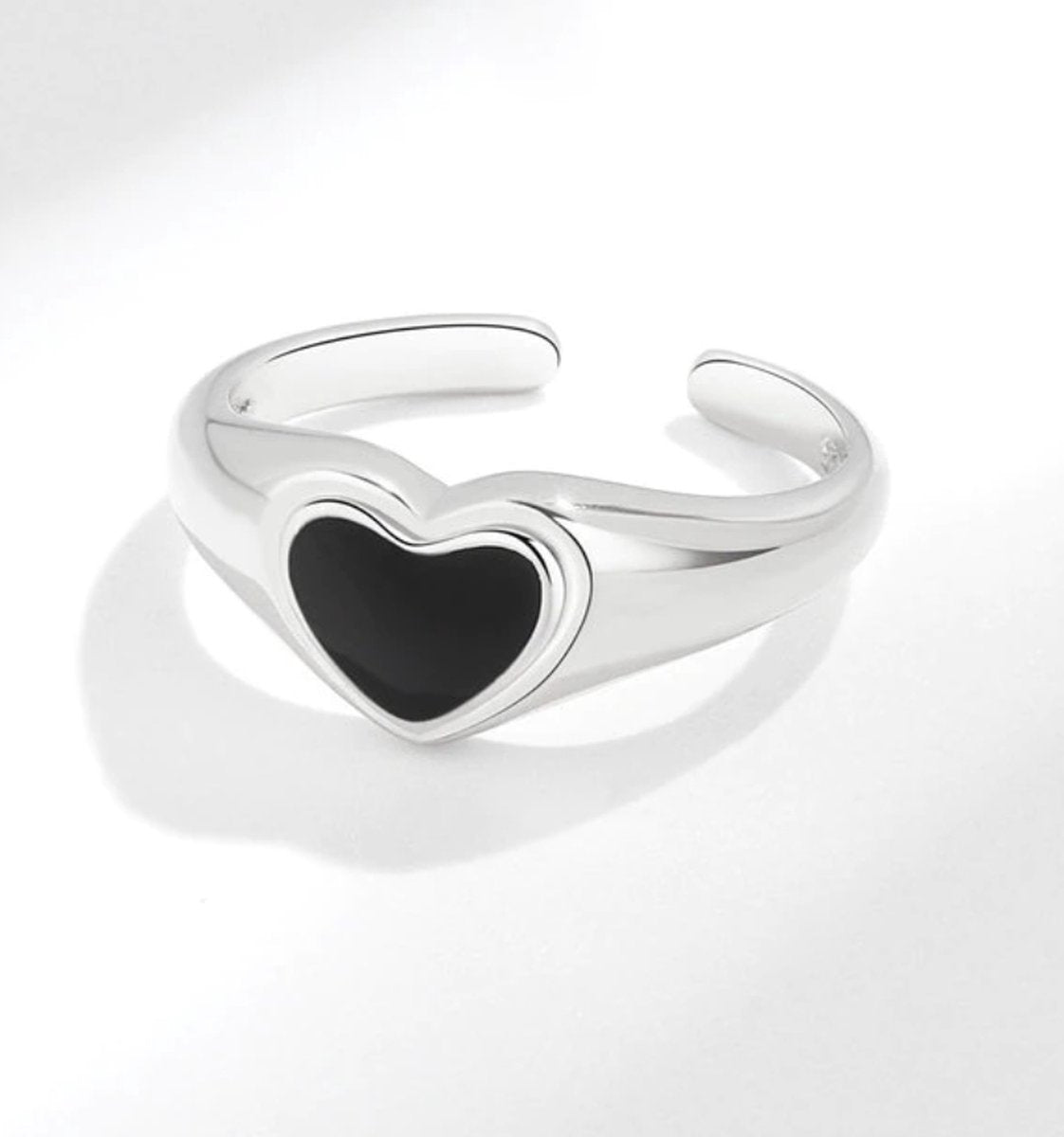 Products ring met hartje zilver