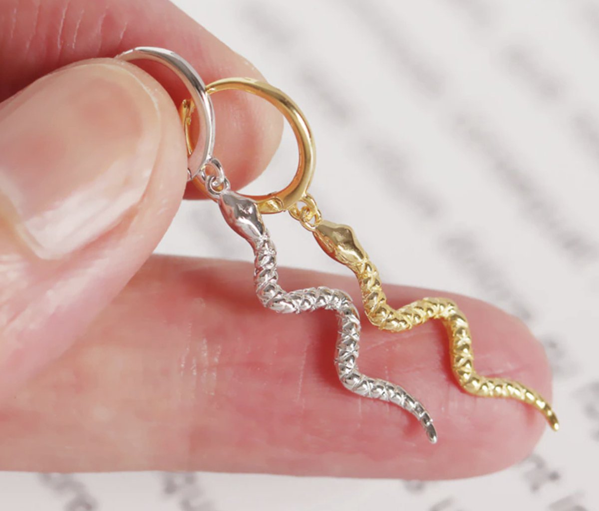 slang oorbellen, goud