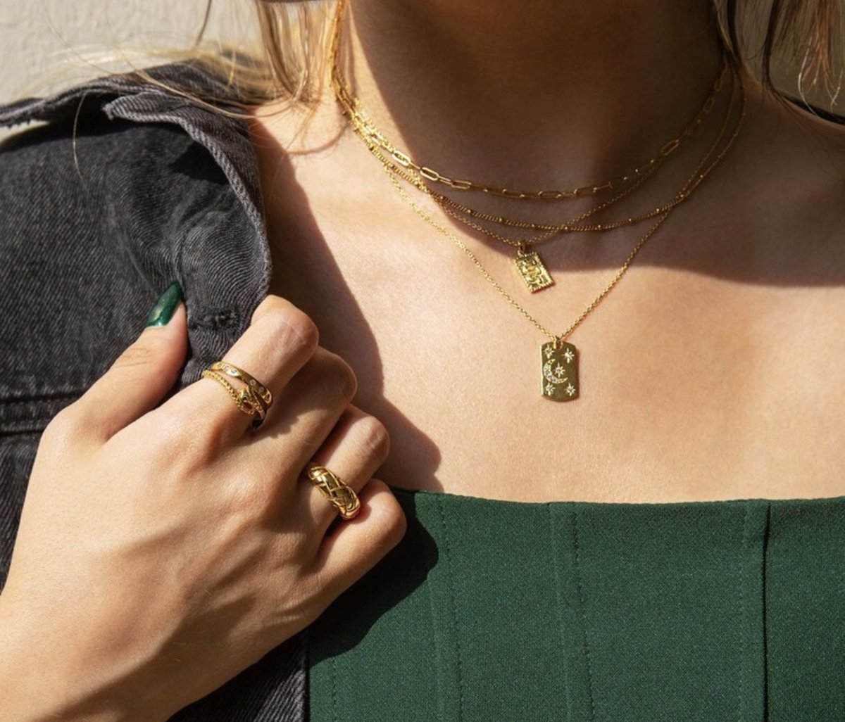 The astro necklace - gold plated ketting met maan en sterren - Liefs Jade
