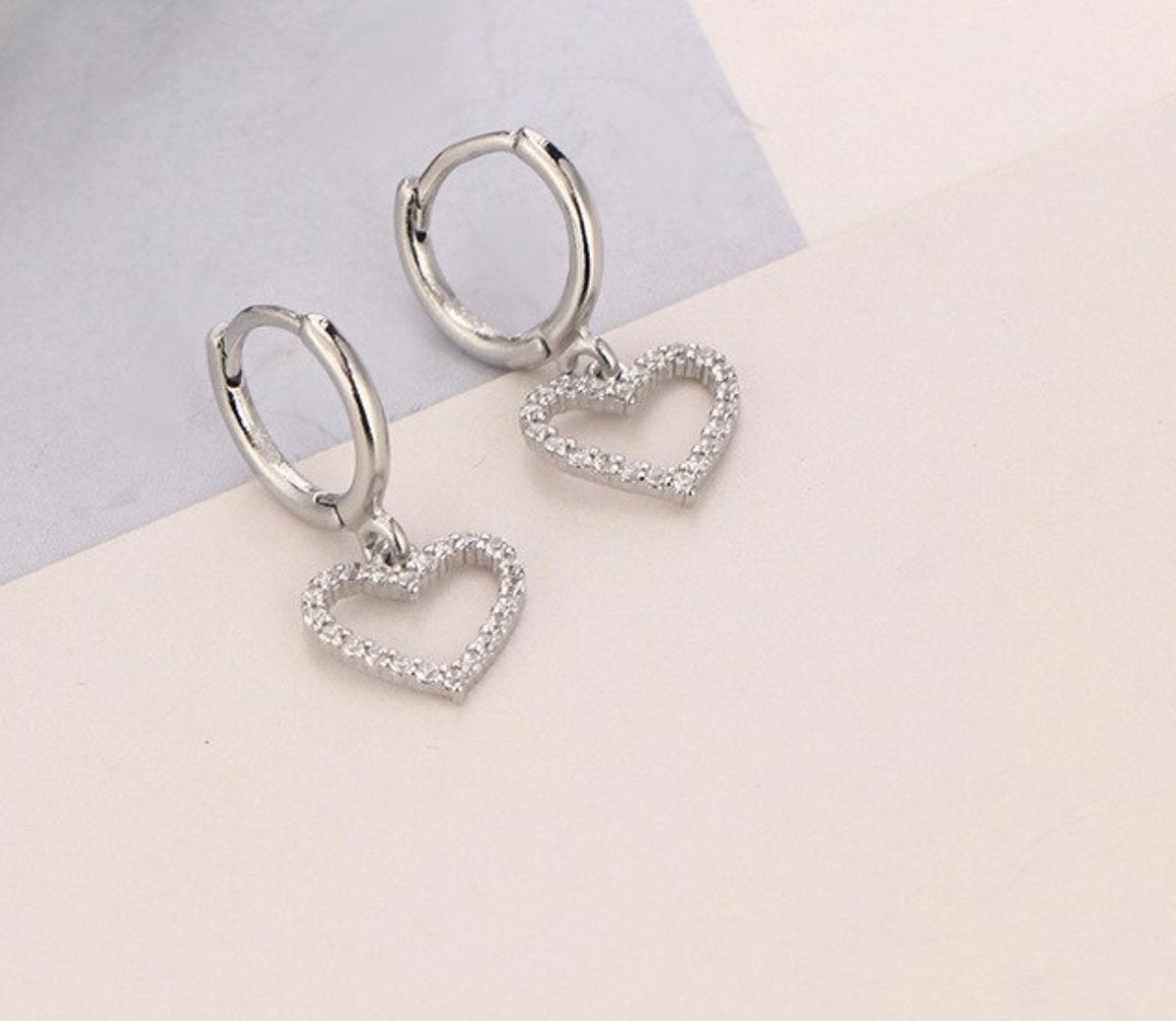 hartjes oorbellen, zilver