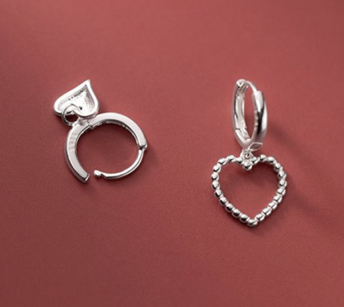 Love earrings - zilveren dames oorringen met hartjes - Liefs Jade