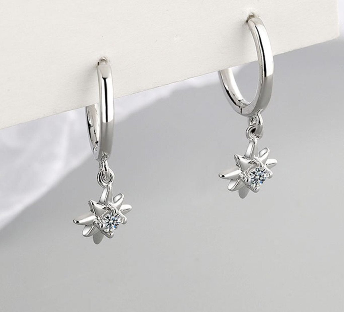 oorhangers met ster, zilver