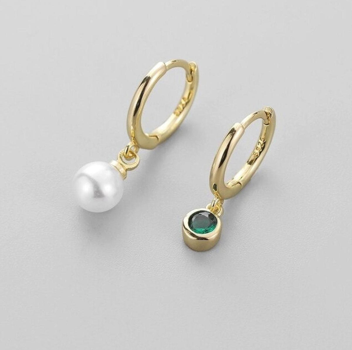 The Pearl & Green - goudkleurige dames oorringen gold plated - Liefs Jade