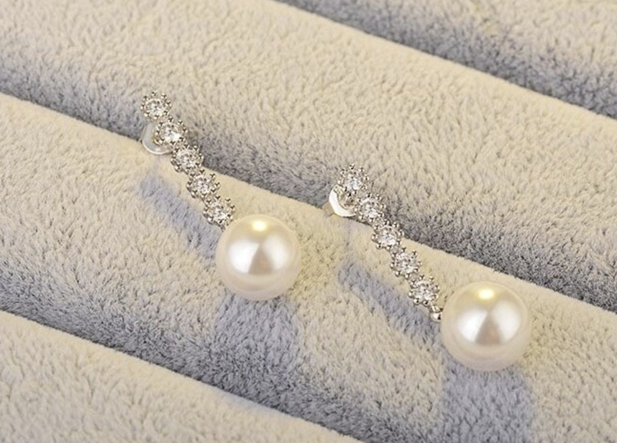 parel oorhangers ingelegd met steentjes, zilver