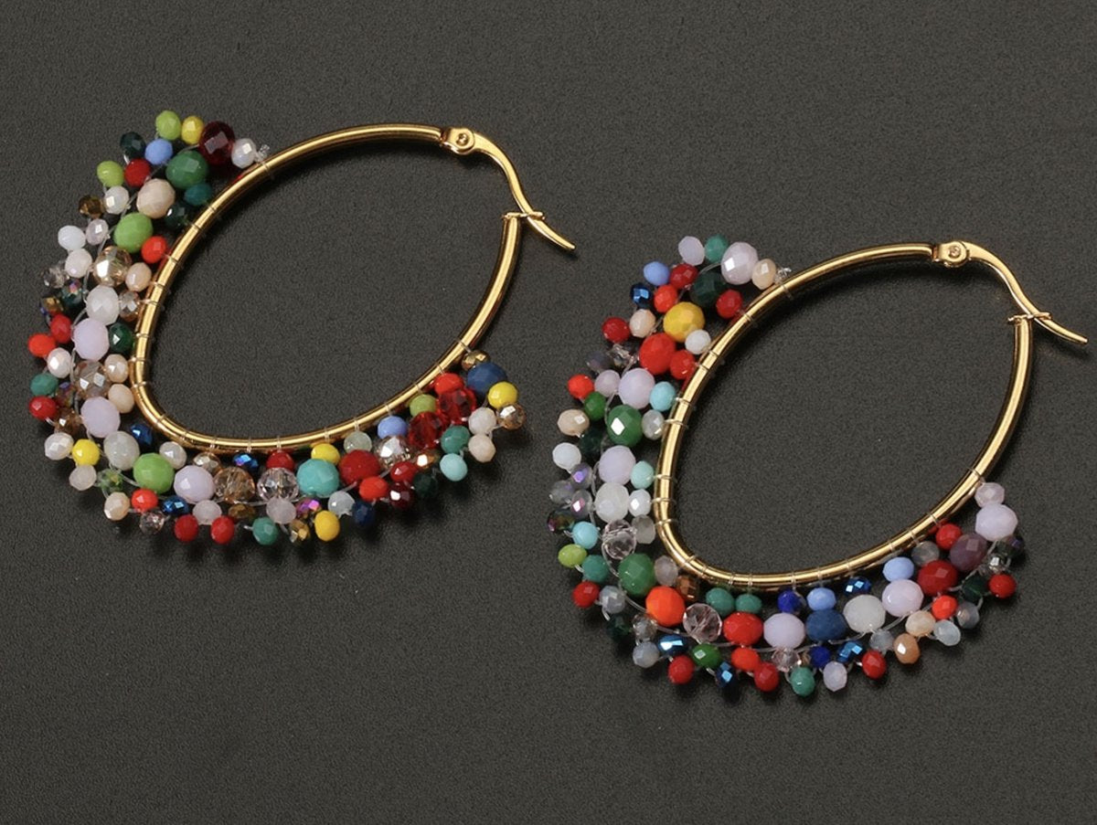 feestelijke oorbellen, gekleurd