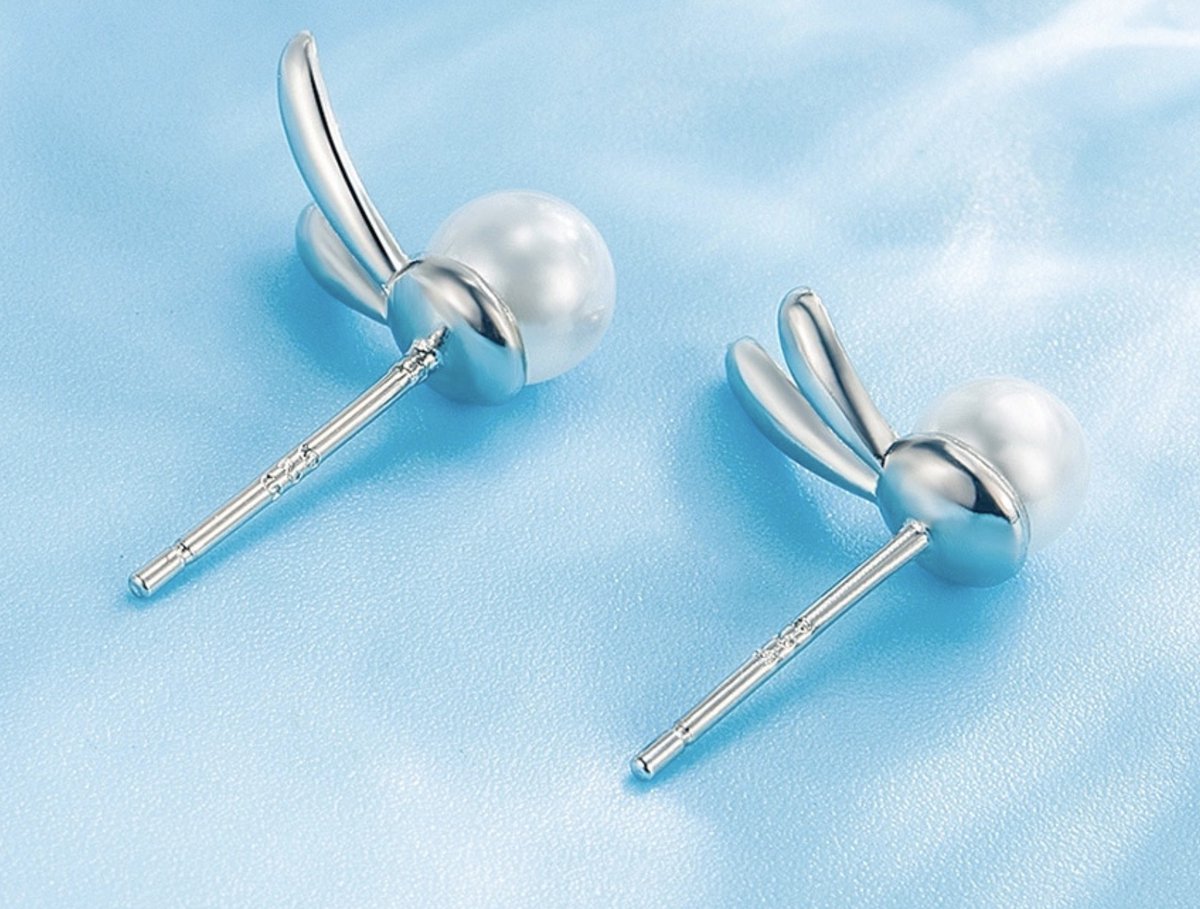 konijn oorbellen, zilver met parel