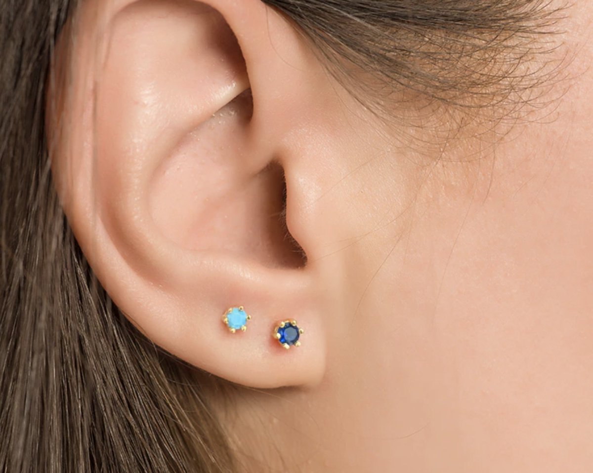 Blue Lagoon earrings - gold plated turquoise dames oorknopjes - Liefs Jade