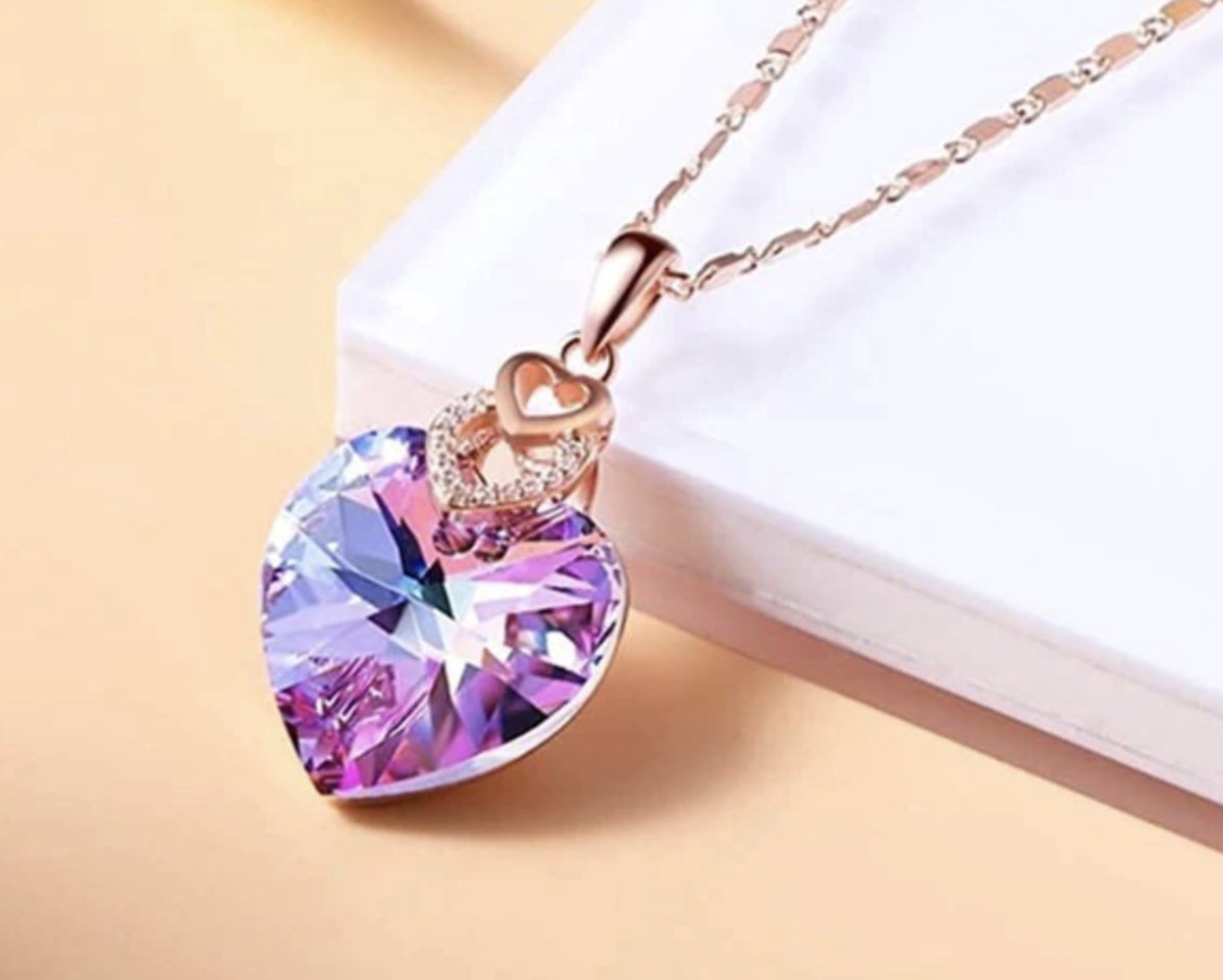 Ketting dames met hartje steen rosekleurig