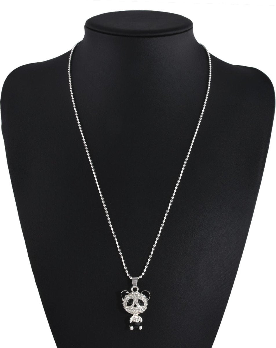 Leuke zilverkleurige panda ketting met ingelegde steentjes